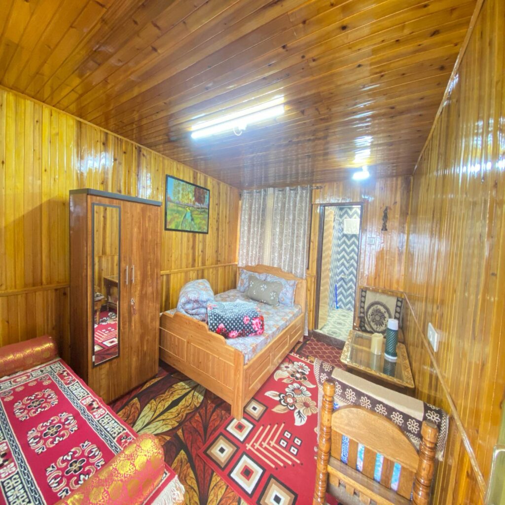 ROOMS in kanchenjunga View Homestay